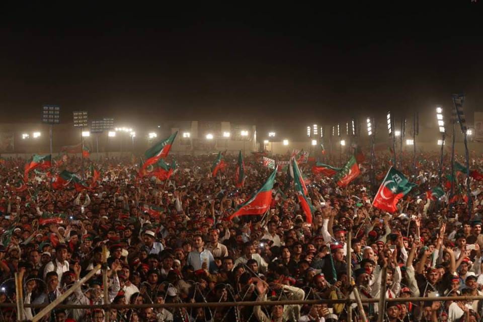 Aesthetic__ash's tweet photo. We are rejecting Shehbaaz Shareef as our leader.We want our leader our Khan back.#btsarmyiswithyouimrankhan#btsarmysupportimrankhan https://t.co/MLXuIWvAP3
