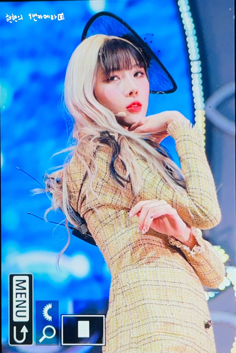 SHyeonhae's tweet photo. 220412 프리뷰

#드림캐쳐 #Dreamcatcher  
#유현 #YOOHYEON 
@hf_dreamcatcher https://t.co/D7XddsqsW3