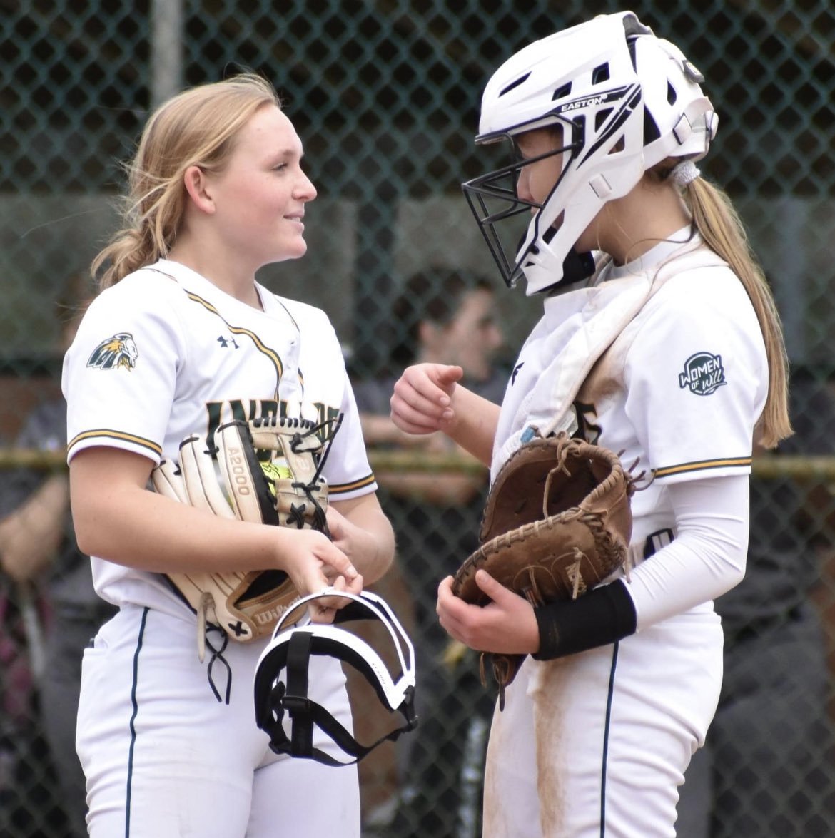 hoban_lily's tweet photo. Shout to @KinsleyHall4 with 24 strikeouts in 10 innings of our doubleheader! I had a few nice hits including a double off the fence, I also laid down 2 sac bunts for the team. @DEtribe18u @cnsball @Lynn_Knights @CoastRecruits @ExtraInningSB @TopPreps @TerpsSoftball @SailfishSB https://t.co/HmZy3ihH9M