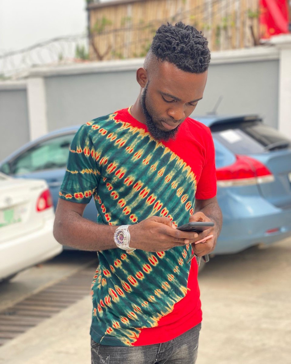 IamDJMAXWELL's tweet image. It should only get better…

#WeMakingProgress #GiantSlayer #UrOwambeDj #DjTohBadt

#ChairmanAmongDjs
