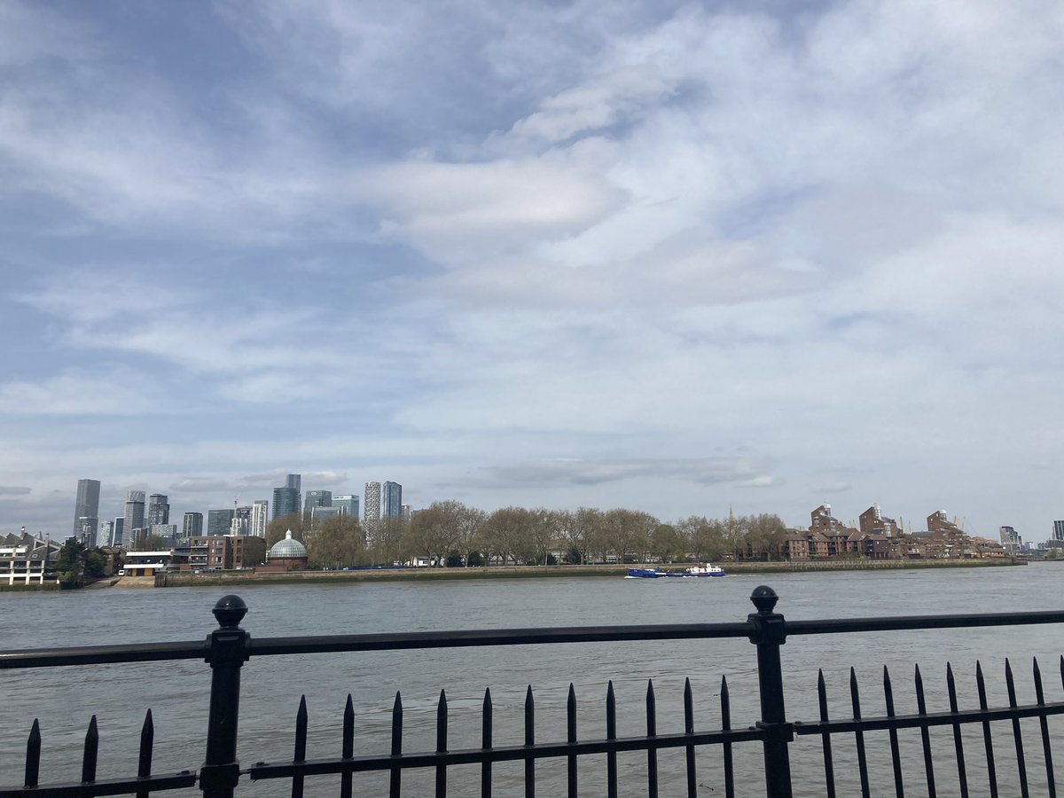 lizlanecomposer's tweet photo. Lunch view #TL_CPMM @TrinityLaban https://t.co/dJLDgjIIAo