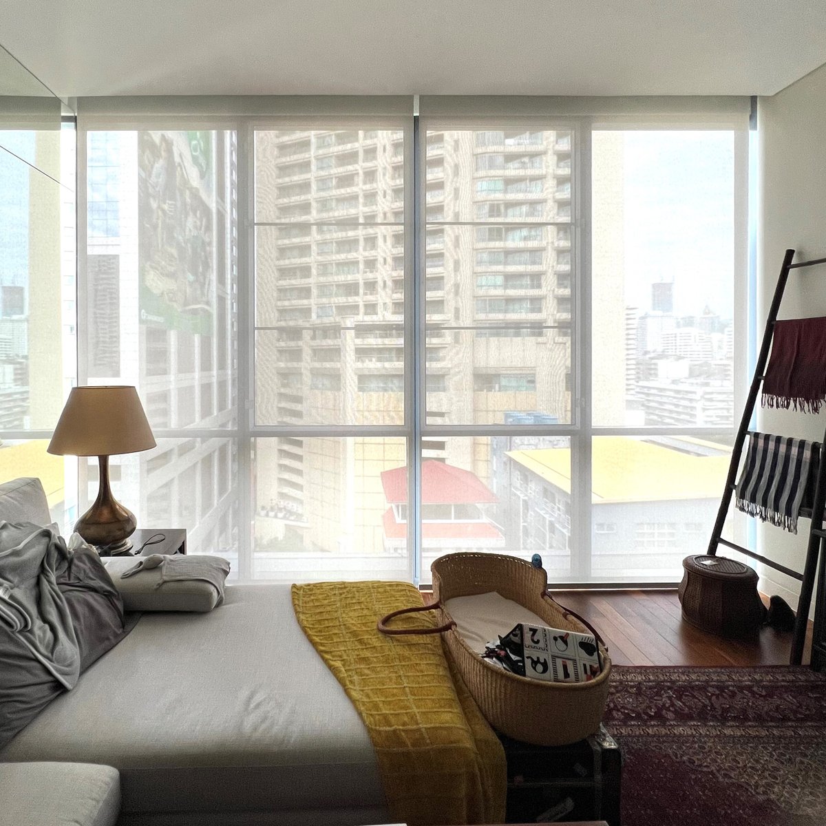 StyleGroup_'s tweet image. Presenting our latest residential project at Sukhumvit 16, Bangkok. Home is a sanctuary to be yourself and feel at ease. That’s why we make it our priority to provide the highest quality, expertly designed, and installed window covering solutions at reasonable prices.