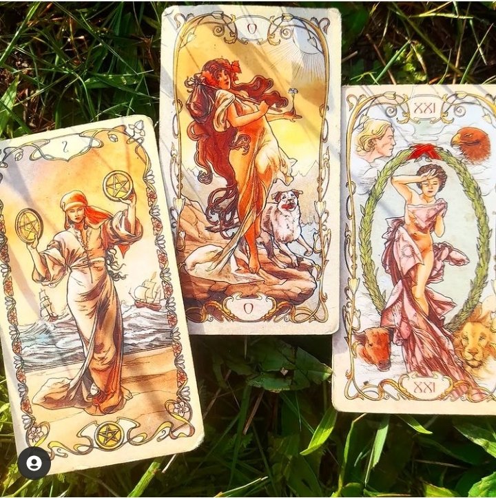 alanareadstarot's tweet photo. New directions your looking into has new goals, ambitions &amp; u are searching for new knowledge.  Do it hard. Follow it with passion in your heart &amp; the thought process in ur mind
Keep your dreams alive Less questioning of your abilities more putting in effort to make them happen https://t.co/NmdnNGwWJe