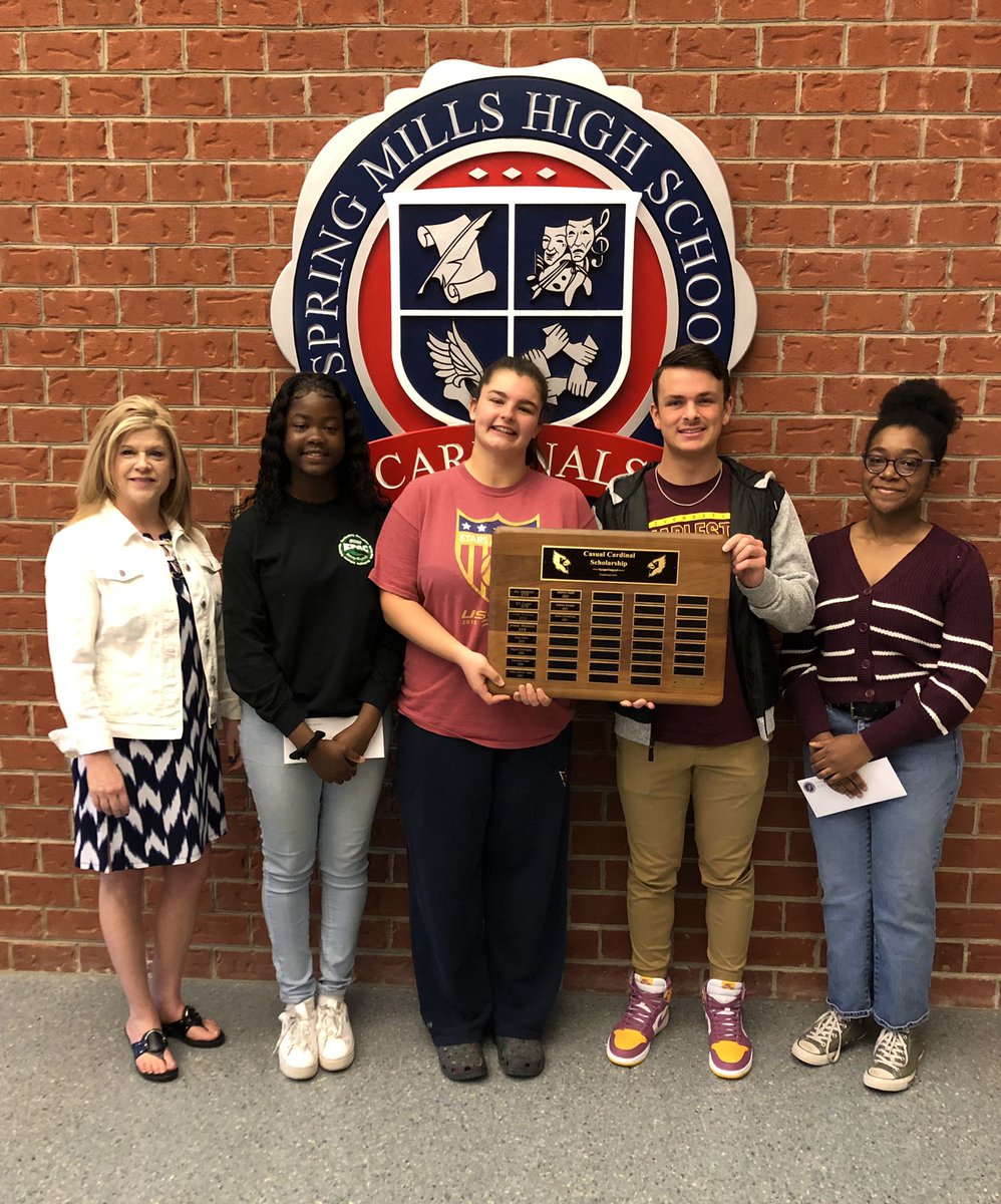 Tonya_Fleming1's tweet photo. Congratulations to our 2022 Casual Cardinal Scholarship winners! @JasonKamlowsky @SMHS_Official @PKMsupt @BerkCoSchoolsWV @CarrieMarcum @MarkSalfia24 https://t.co/5I7v0D5gP1