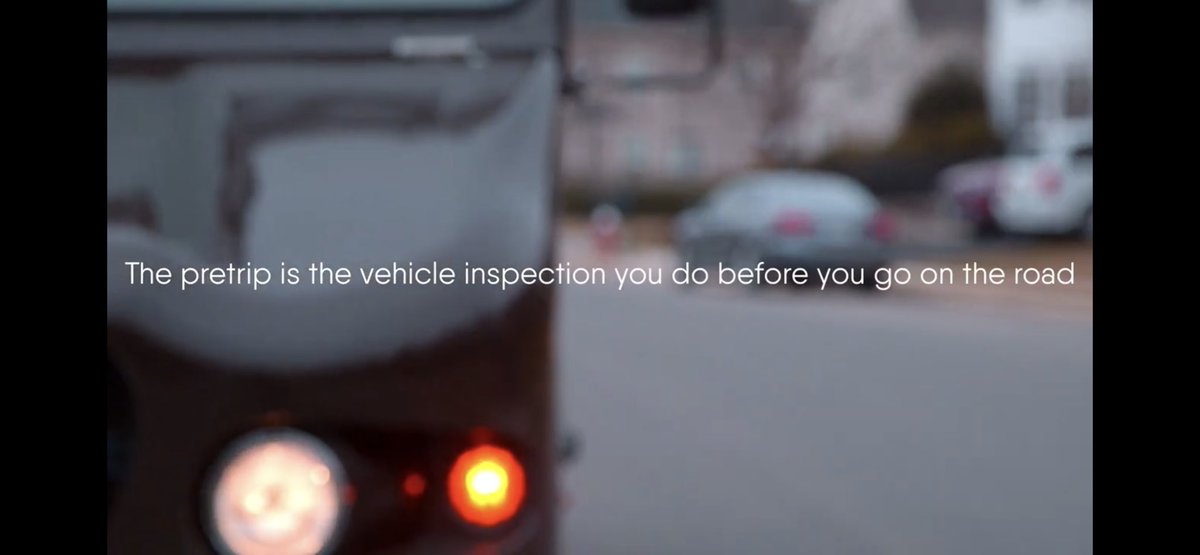 UPS Dulles tweet media