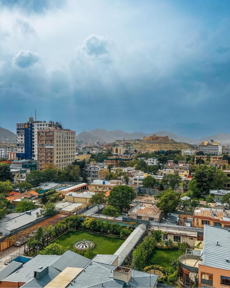 MurtazaStanikzi's tweet photo. Today Kabul, cloudy weather and Rain ⛈ 🇦🇫❤
#freshweather #purewinde #beautiful #city
@DianaHay15 @Khan40046169 @kjstinson @Sammydurrani @Humiralaw @minasharif @Sidra1Khan @Mariamistan @Paktian5 @noormullakhail5 @mursaAhmadzai1 @spozhmey @YamaSaghar @watanistan https://t.co/WsJAXYUwLz