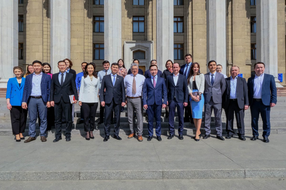 IGLUSEPFL's tweet photo. We are excited to inform you that we officially inaugurated the IGLUS Almaty Smart City Lab last week! More on: https://t.co/8hkMBkqykV https://t.co/ghy8Jkzgbc
