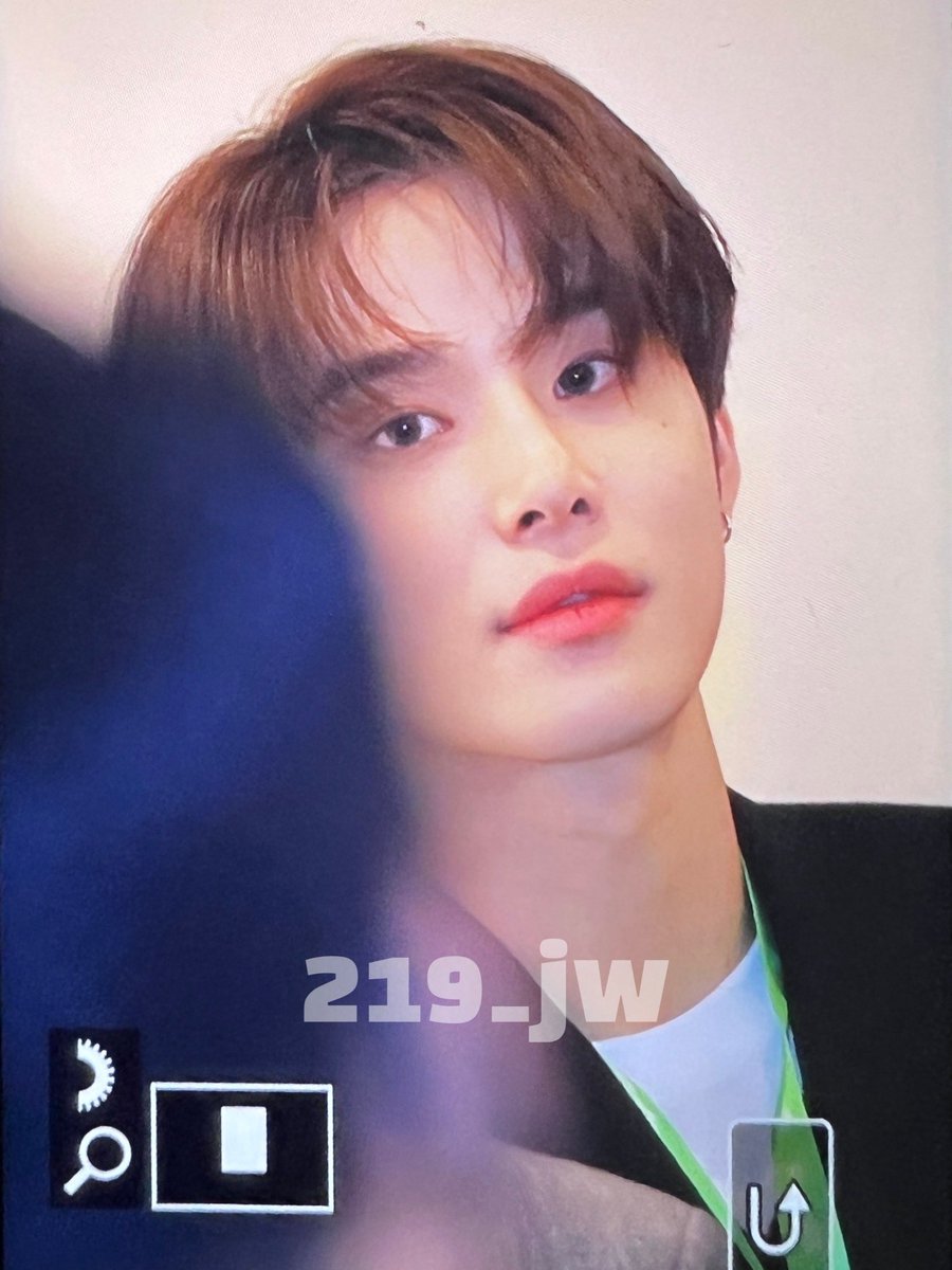 loveyazw's tweet photo. 220412 #정우 #JUNGWOO https://t.co/vb02TPUCaS