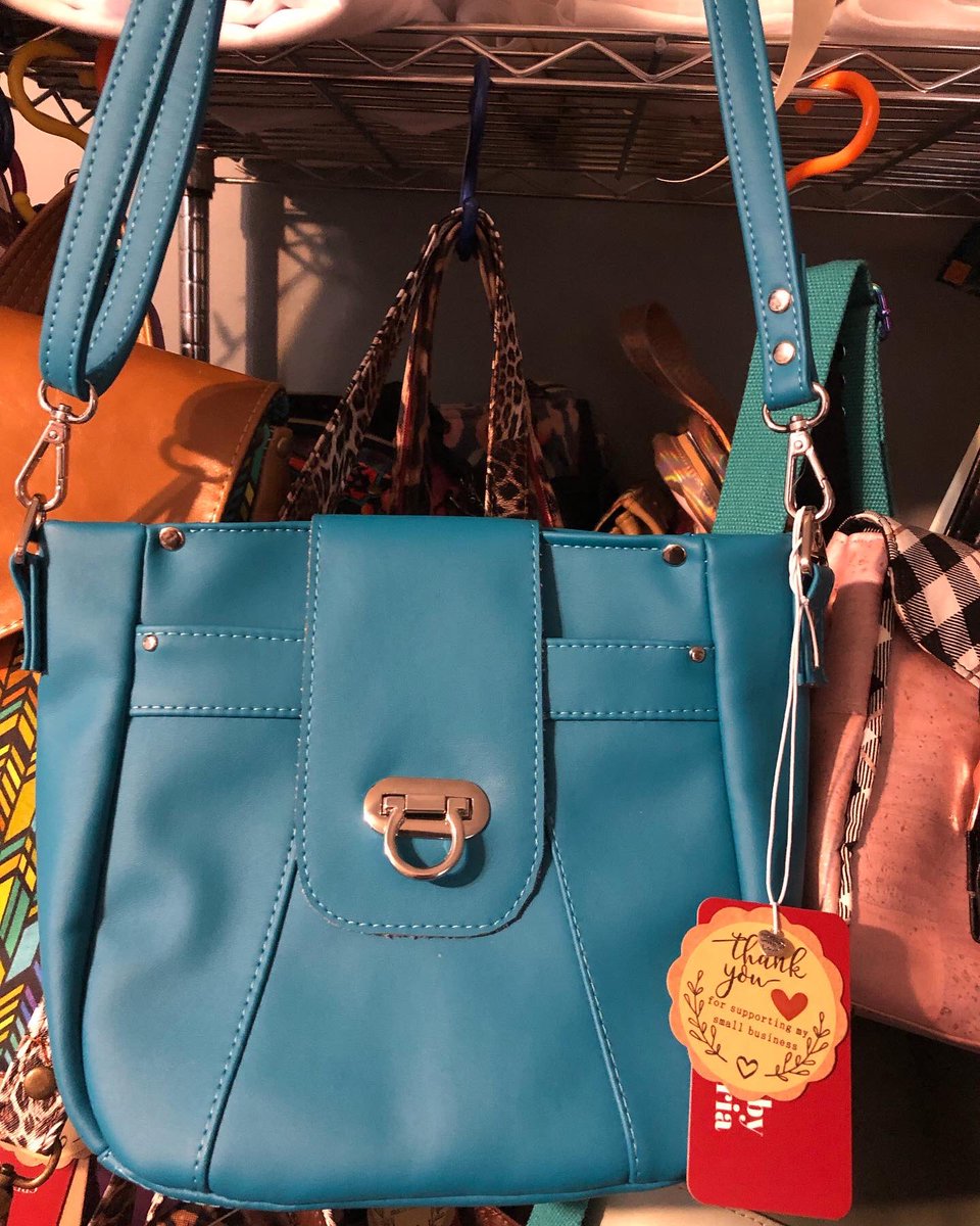 JudithV's tweet image. My latest crossbody. For more go to bagsbyvictoria.com