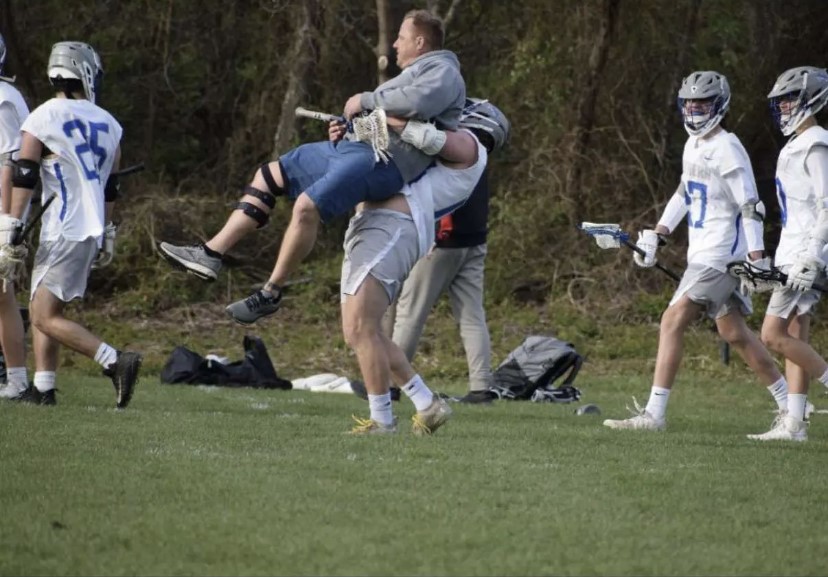 NBCLAX's tweet photo. Some days you just need a little lift. https://t.co/jMgYFblMp8