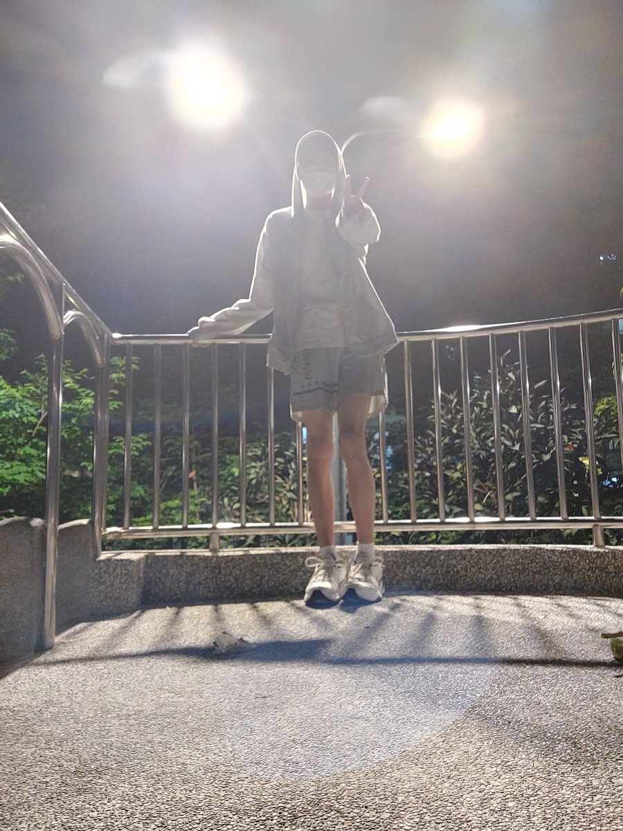 這樣的腿 有人會喜歡嗎？