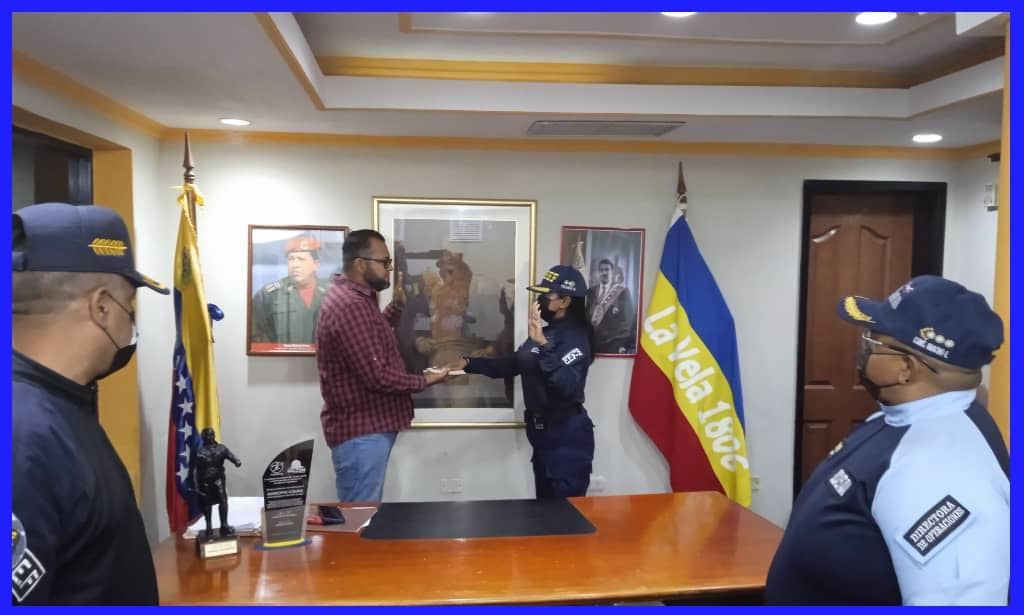 DunaDigital's tweet photo. Juramentan nueva directora de Seguridad Ciudadana en Colina
@POLIFALCON @florenciofernandez18

https://t.co/3SRqmFcCaY https://t.co/EG8g3ahy05