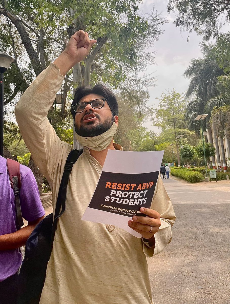 CampusFrontInd's tweet photo. Campus Front Jamia Millia Islamia conducted joint Protest along with other Organisation against the attack on muslims during the ram navmi.
#CampusFrontOfIndia https://t.co/9Lx9NnIcV3
