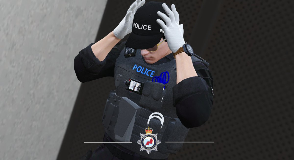 ARG_SWRPC's tweet photo. Wowzers! Superintendent is back in business, look at him, hes getting ready for the first day back on the job since his leave and has already been assigned with a few other unmarked vehicles to go out and deal with a firearms call! https://t.co/tKWaOnButV