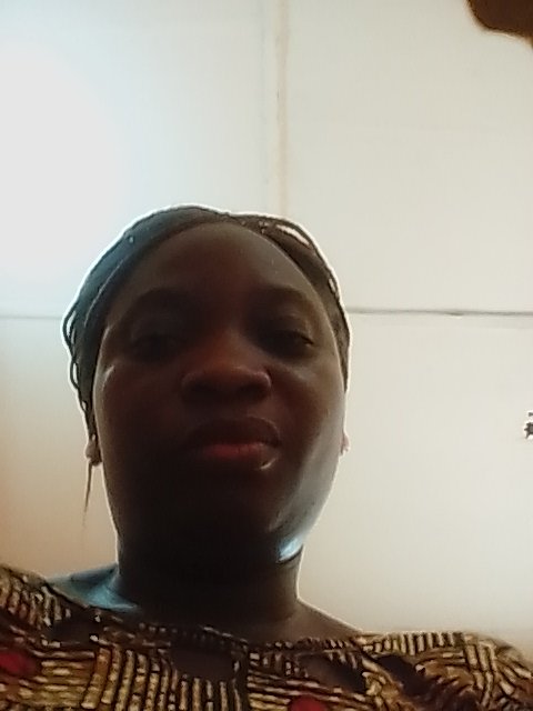 DossouPh's tweet photo. Je suis au Commissariat d'Abomey-Calav( Fandji)(Bénin) au rendez-vous de l'OPJ HOUNDEGLA hier à 15 H00. Mlle Jesulomè Dorcas Phoebé DOSSOU, Titulaire d'un Master National en Gestion des Ressources Humaines, Promotrice et Gérante du Cabinet de Gestion de Ressources Humaines. https://t.co/F8la3hSGWD