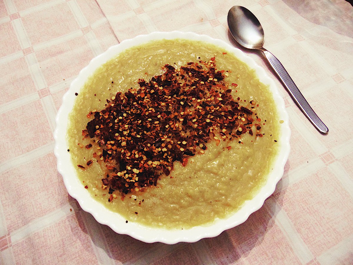 ptrs_0's tweet image. the split peas dish for your story 🍽️ #splitpeas, #pepper, #spice, #spiced, #food, #dish, #pap, #chyle, #nutritious, #meal, #healthyfood, #free, #image, #visual, #photography creativefund.blogspot.com/2022/04/split-…