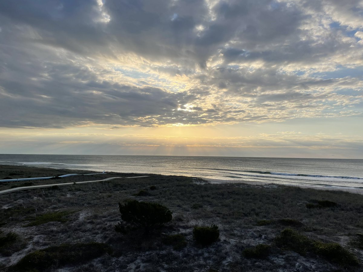 It’s a beautiful day in Wilmington. Can’t wait to see what all Team 178 does today! Let’s make it happen! <a href="/BfelbergEms/">Bill Felberg</a> <a href="/GaryLEMS99/">Gary</a> @jbledsoe178 <a href="/jsoutherland178/">jsoutherland178</a> @TAdkins178 <a href="/Jsublett178/">James Sublett</a> @MGonzalez178 <a href="/MWells178/">Melissia Wells</a>