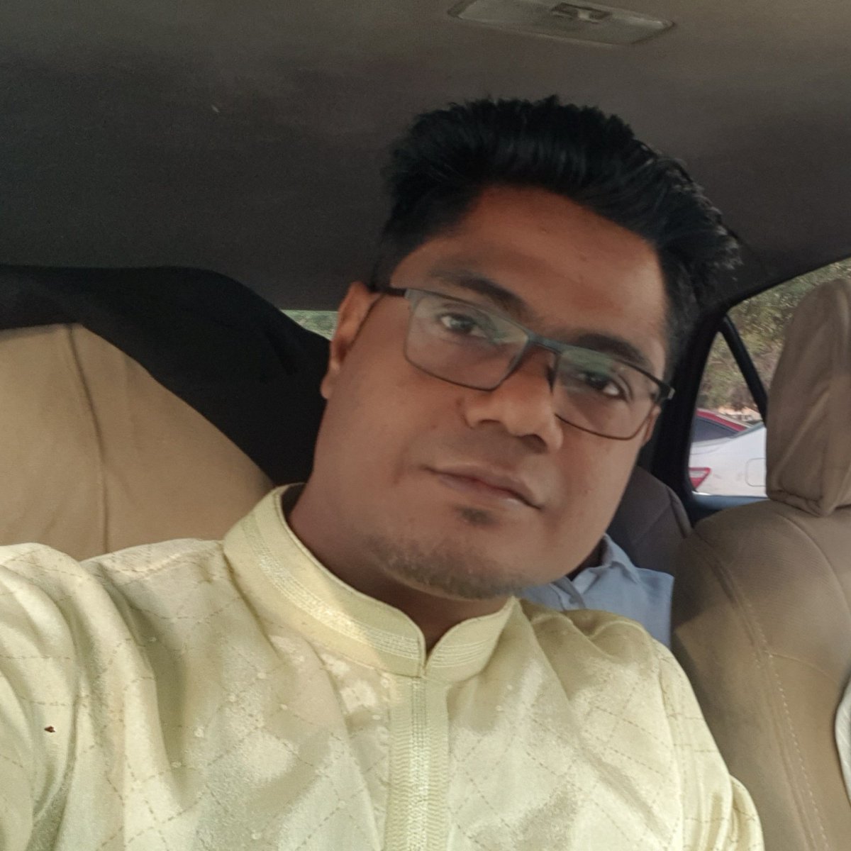 askor_m tweet picture