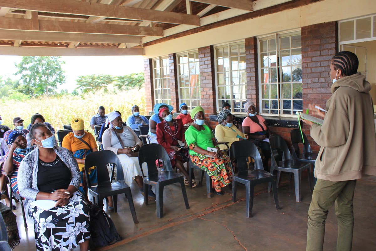 helplinezim's tweet photo. Financial Literacy training on how to establish short, mid and long term goals for project beneficiaries in Hatcliffe. #RecoverBetter #LNOB @unwomenzw @MPTFOffice @UNDPZimbabwe @iloharare @nssazw  @OxfaminZim https://t.co/CFQTqku8kd