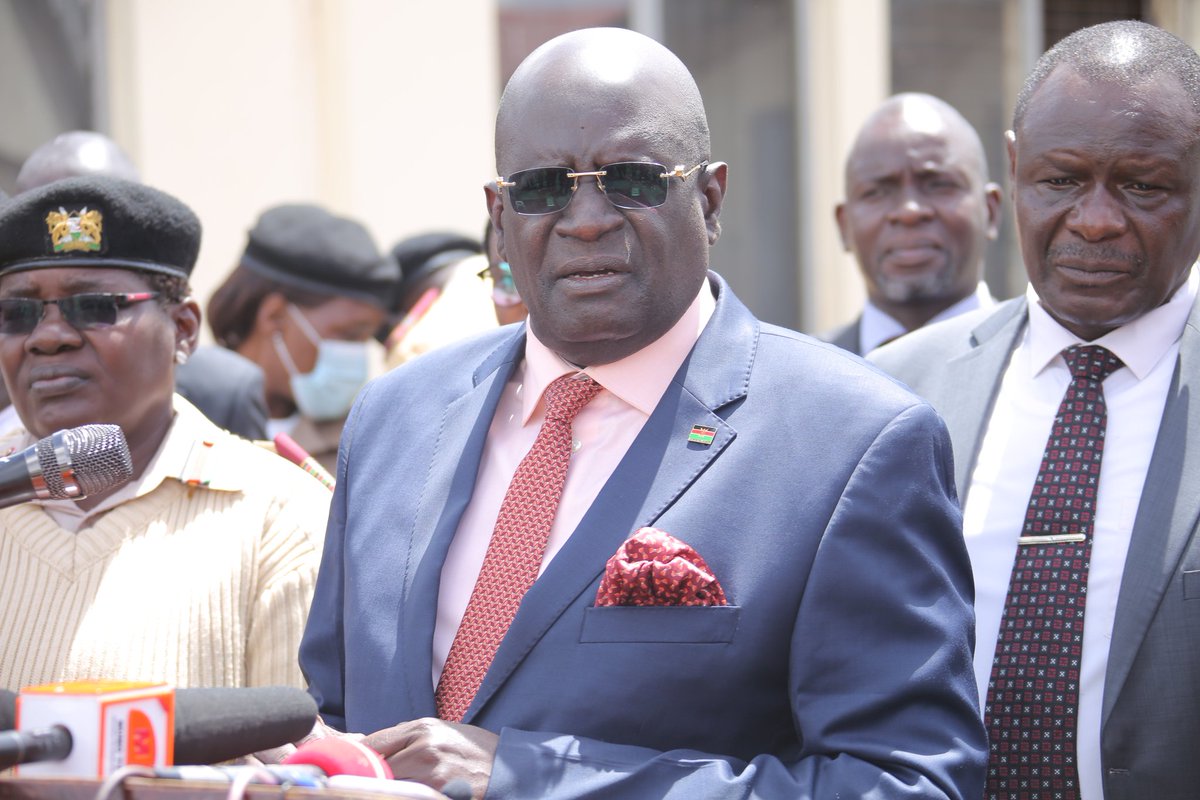 EduMinKenya's tweet photo. Cabinet Secretary for Education Prof. George Magoha has today commissioned two CBC classrooms at Machakos Boys High School. CS says construction is over 90percent countrywide.
#CBCInfrastructure
#EducationReforms https://t.co/GV8fmKjbaQ