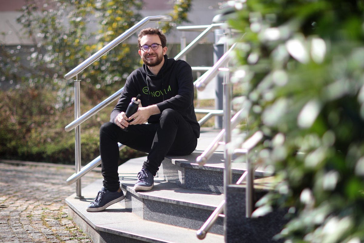 NovumDresden's tweet photo. Welcome, Leonardo! Our new employee was looking for a job in which he could really make a difference and has recently been supporting us in the precise analysis of large amounts of data that customers provide us with for monitoring their energy sources. https://t.co/hSxKMPRLeA