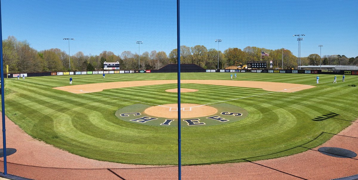 HovaterJon's tweet photo. @jwquick1 Great looking field. But I'll give you another one https://t.co/buaXH3gcAK