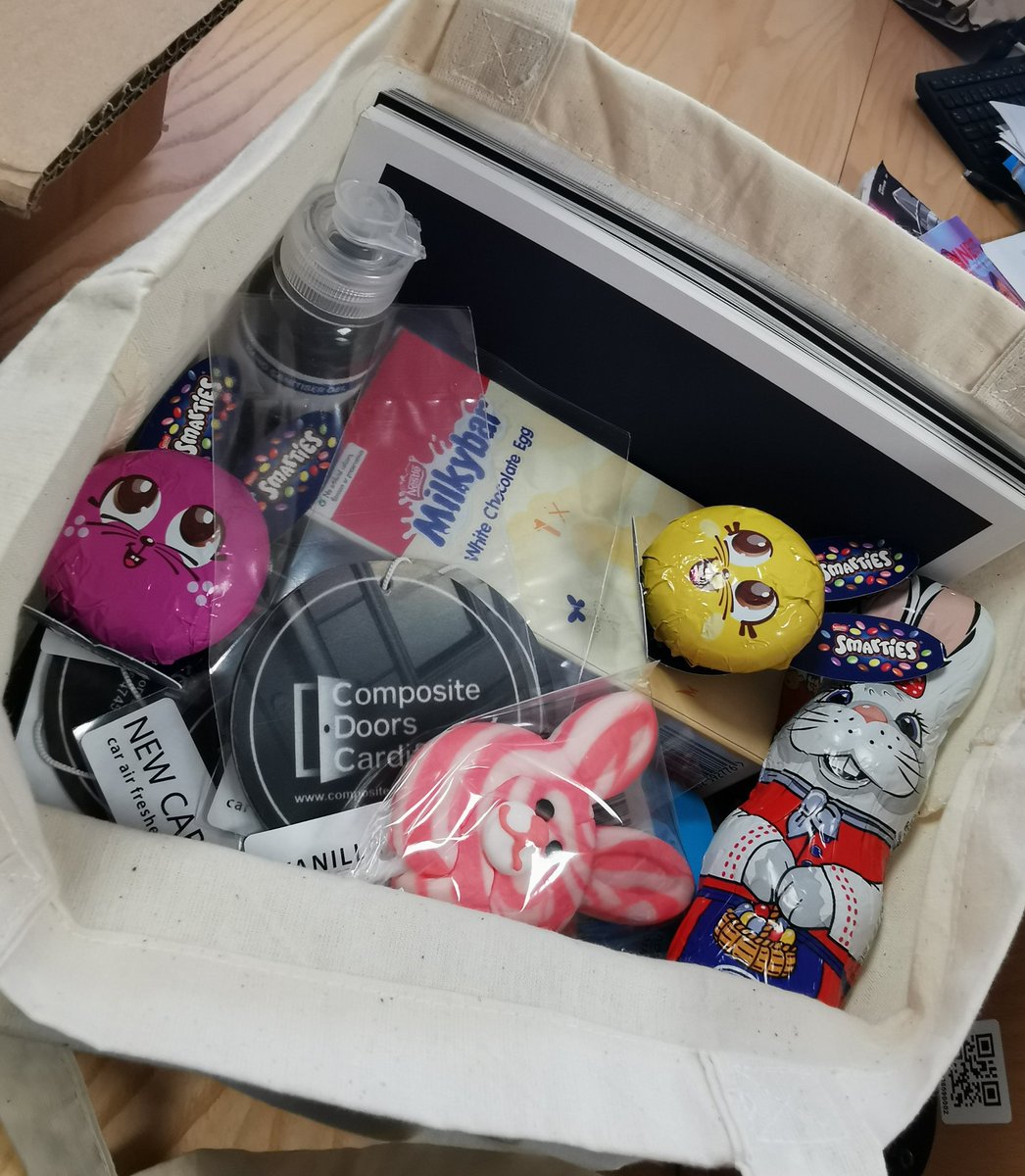 BRORADIO's tweet photo. Another bag of Easter Eggs and Goodies packed for Day two of the Vale's Biggest Easter egg hunt with @cdcardiff. Where will we be today? Keep an eye out here and on #ValeDrive with @bendainsmith at 4pm to find out 🐥🥚
Full details via https://t.co/FMPSxfYIJ0 https://t.co/zAa049m3RS