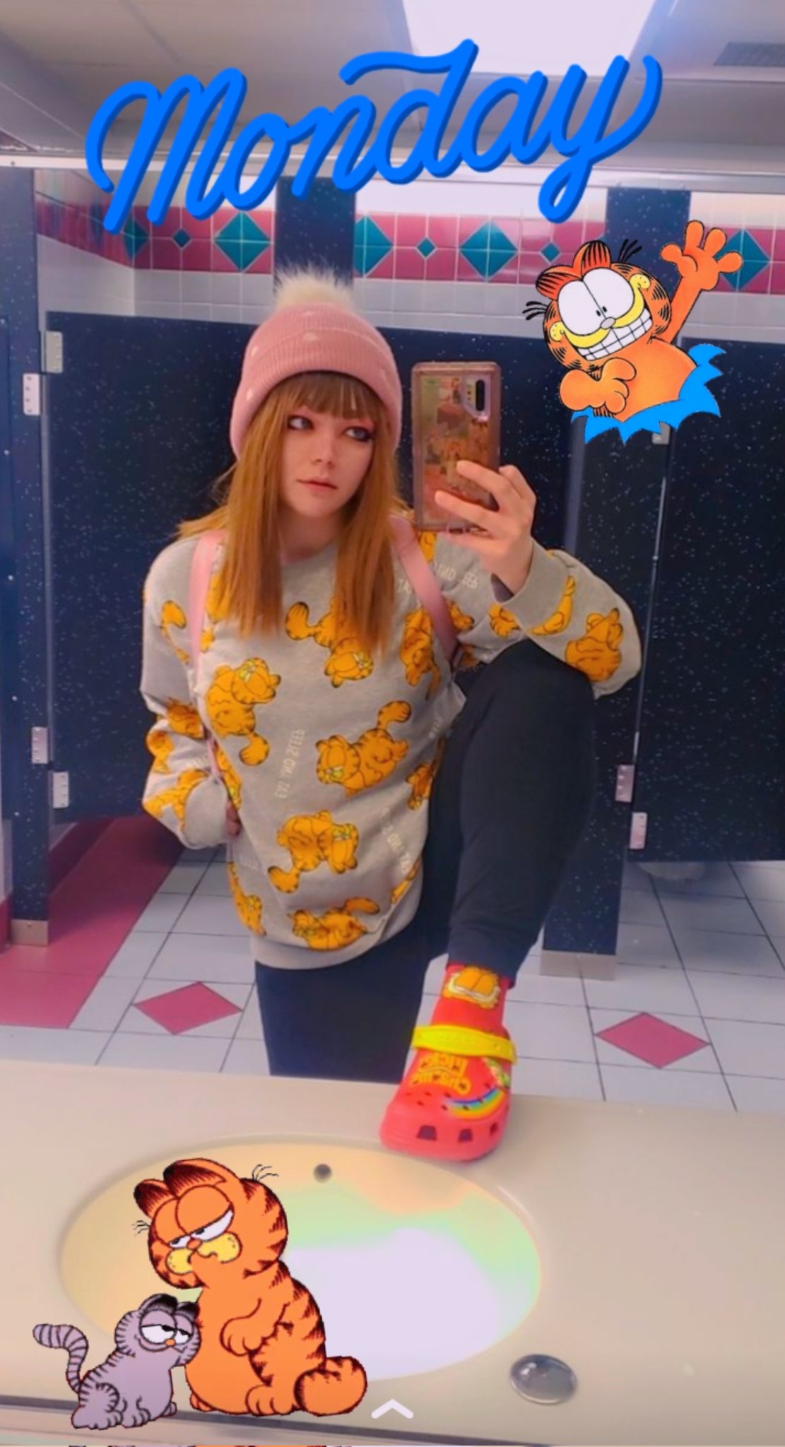 movie theater bathroom monday https://t.co/ocY4Qkm565