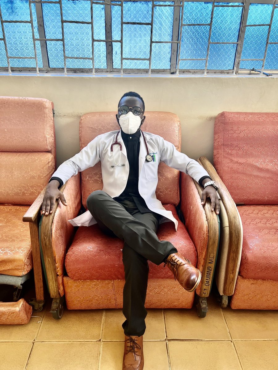 mbiti_mwondi's tweet photo. Daktari wa wanyonge na maskini.We only charge a maximum of 200/= consultation fees at our facility and I do free online consultation and referrals ❤️‍🩹😎👨‍⚕️ https://t.co/ueQ87L0PsZ