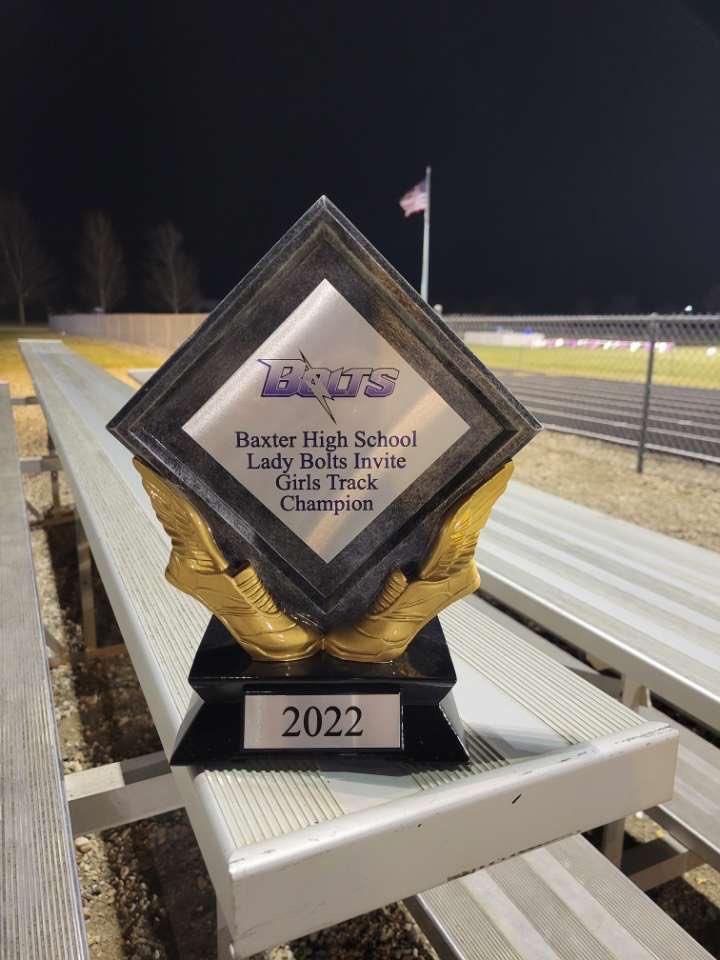 Our TEAM did a thing last night……….. <a href="/MadridTigers/">Madrid Tiger Pride</a> <a href="/MadridRegNews/">Madrid News</a> <a href="/MadridTigersXC/">Madrid Tiger XC</a> #TigerPride #TrackTown