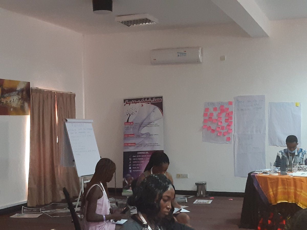 Leadership has no age limit - #MyDearBody facilitators of the day 13-15 yrs @YConvening! Disrupting violence through transformative feminist leadership! @ywli_info these spaces are powerful! @FemnetProg @woman_kind @UAFAfrica @hivosroea @ajws