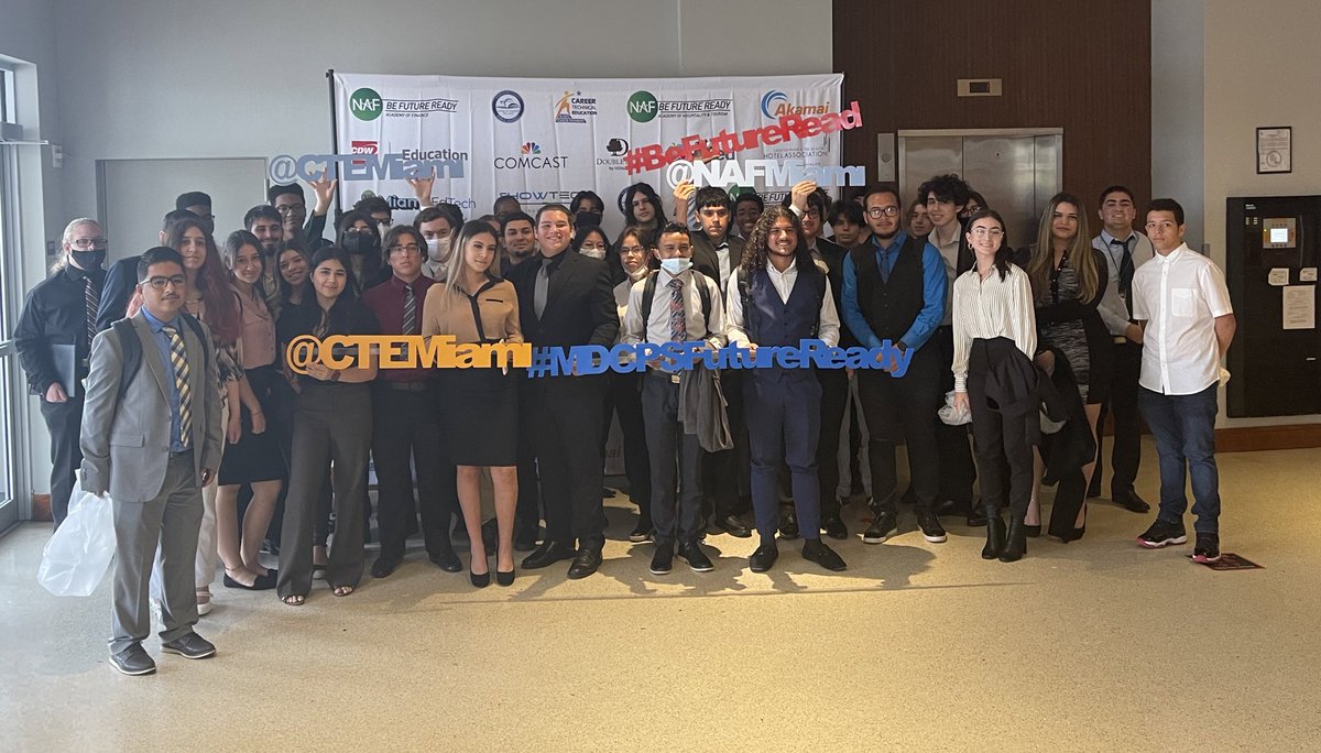 FelixVarelaHS's tweet photo. #Vipers are Here! @CTEMiami @NAFMiami #MDCPSFutureReady #BeFutureReady #MDCPS @EdFedCU #WeAre #Varela #HospitalityAndTourism #InformationTechnology #AOIT https://t.co/xllLA8mqjX