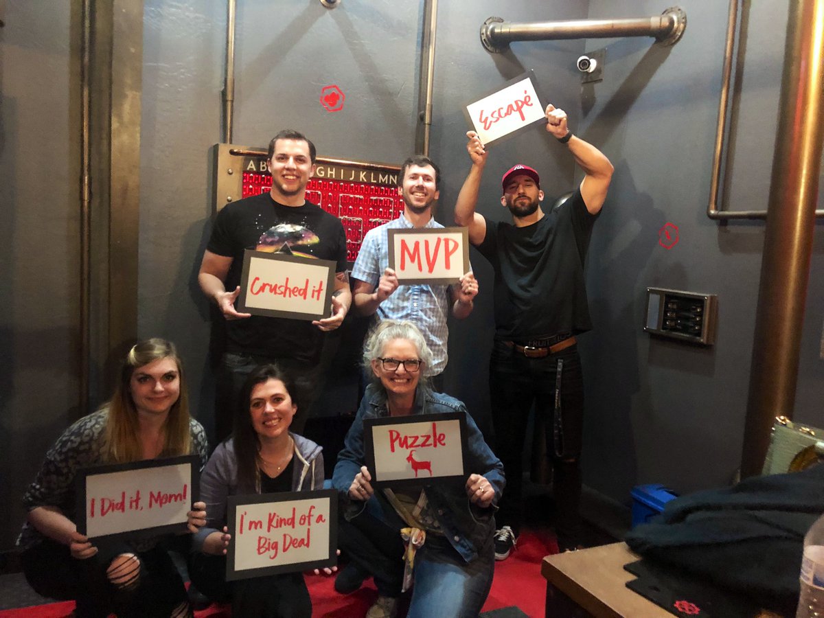 TheMariaKnight's tweet photo. We went puzzling and we liked it.  Team #AYJ escaped in almost record time. #teamwork  #escaperoom #team #bestboss #teambonding @CharlesSchwab https://t.co/RVYvTDLRdN