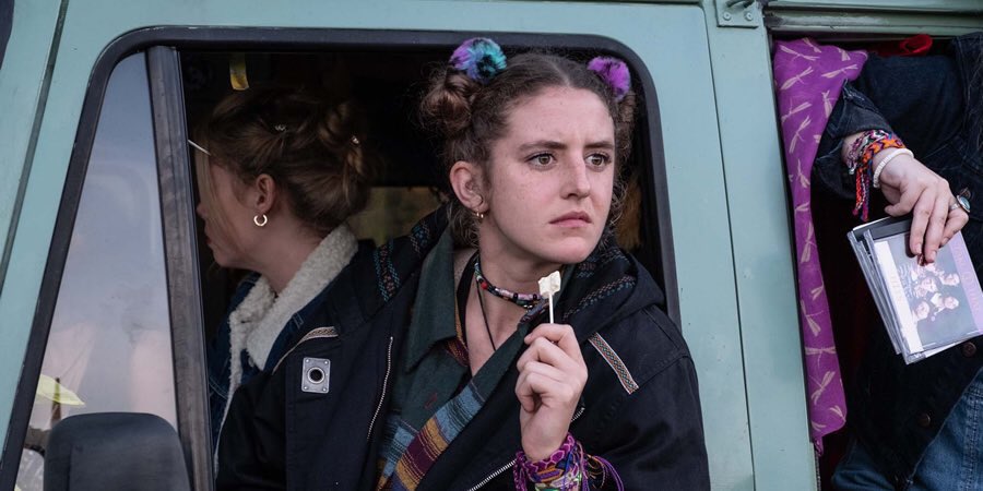 biglttlefleabag's tweet photo. HAPPY INTERNATIONAL DERRY GIRLS DAY WE’RE FINALLY GETTING THEM BACK https://t.co/yuAADAJ4H9