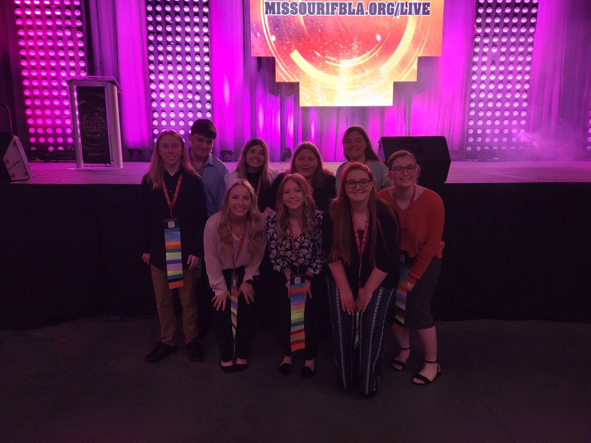 ltccfbla's tweet photo. LTCC FBLA is ready for closing and to see who is going to CHICAGO! @LebanonTech @LebanonR3 https://t.co/SGPzu0FjPN