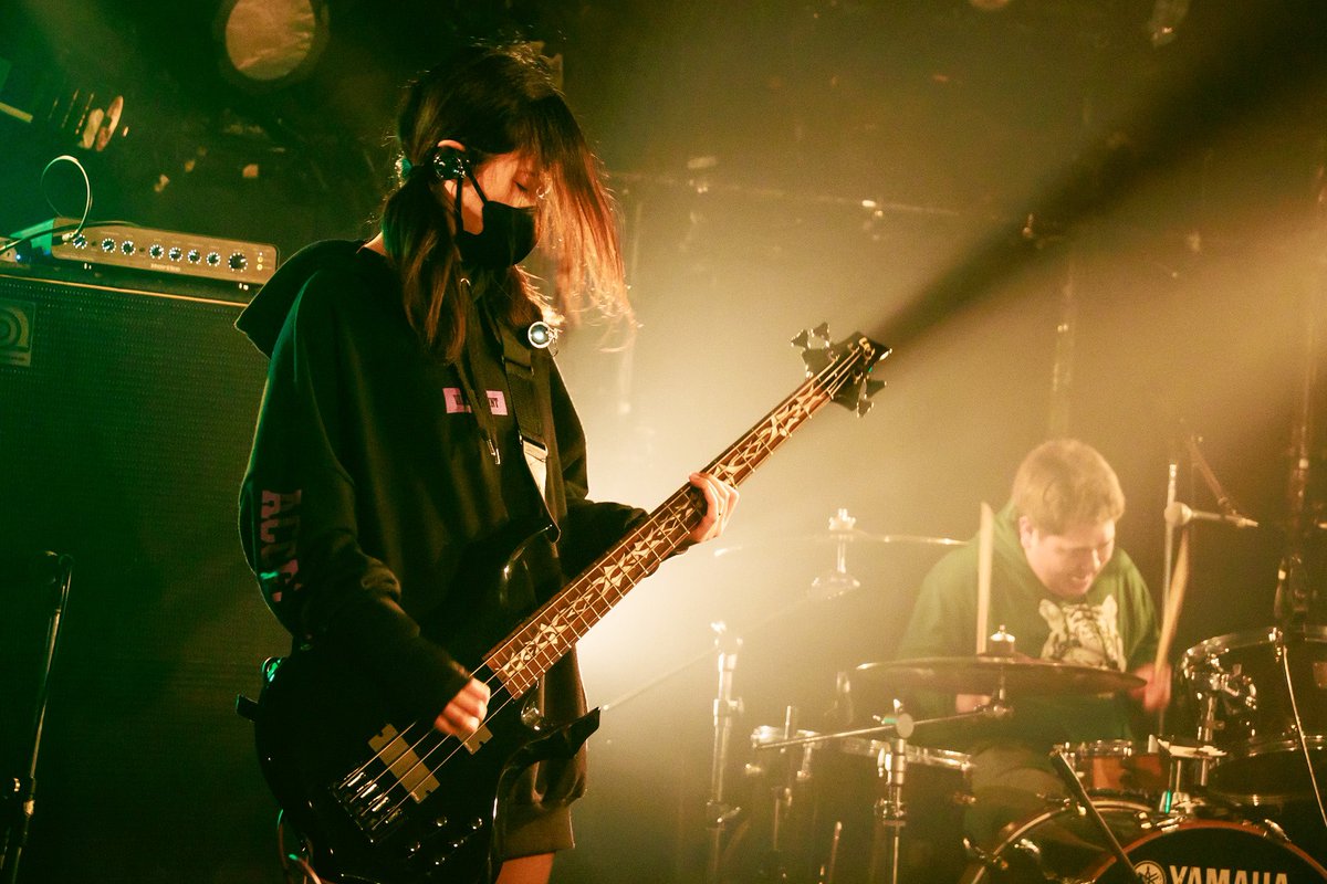 yoshun_raw's tweet photo. 2022.4.10 下北沢 CLUB251 #livephoto

KING TOY POO $ @KINGTOYPOO 

必要なのは筋肉 https://t.co/fiwduvP7SV