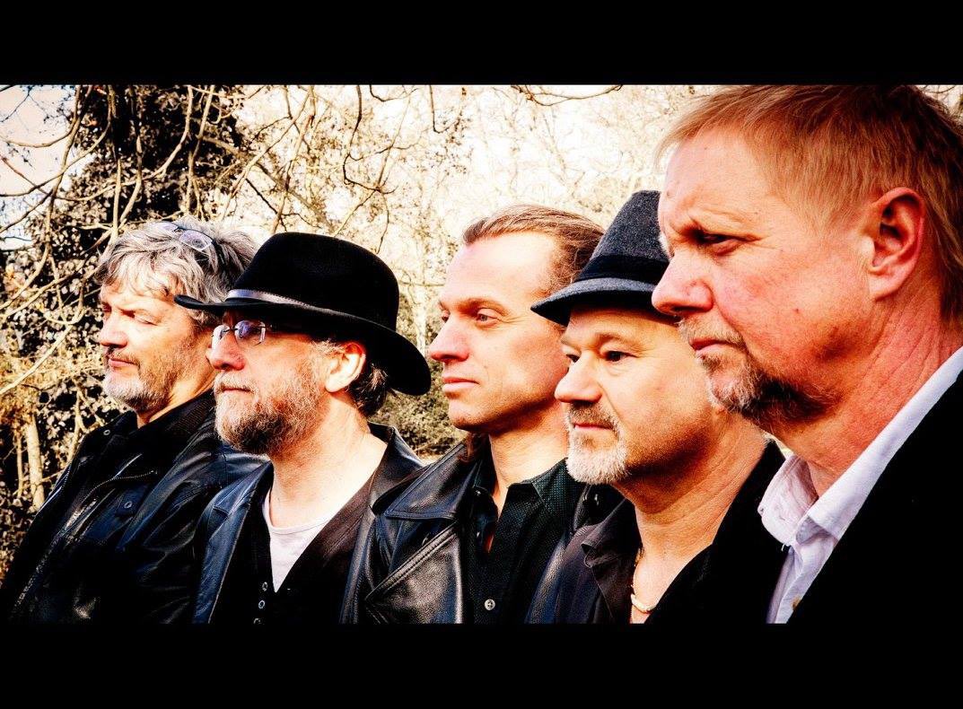 iiiRiversHOG's tweet image. Looking forward to seeing @JesusHooligan, @wastedrhymes, The Trees and Test The Waters play live at Harpenden Bike Fest on July 3rd. Get your tickets and join us - ticketsource.co.uk/thebikefest