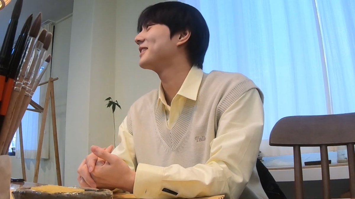 jungwon feed (@0209feed) on Twitter photo 