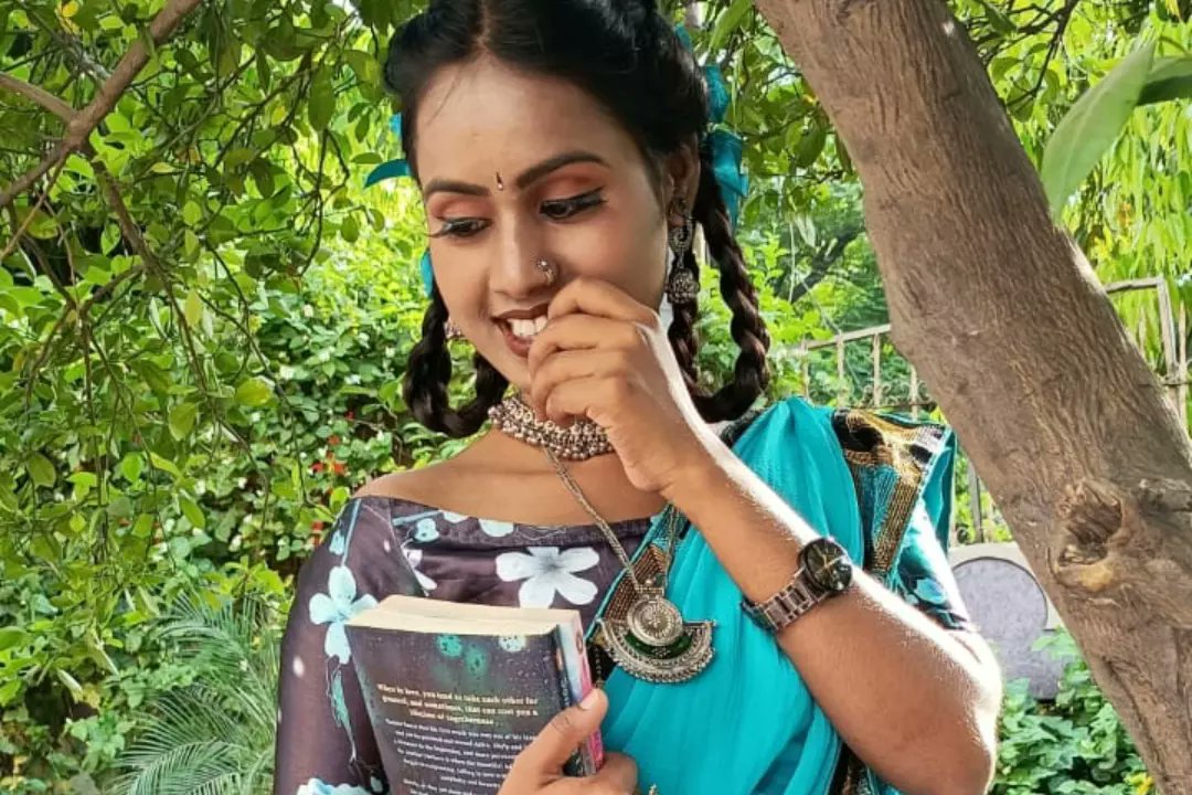 gkftii's tweet photo. Throwback Bollywood yesteryear stars styling and Photoshoot  by Fashion students.

As a part of  Fashion icons of Bollywood  styling workshop
.
.
.
#fashionphotography #fashionstyling #fashioncollege #fashiondesignerslife #creativityislife #explore #college #GKFTIIcampus https://t.co/NGccNm3Ryf