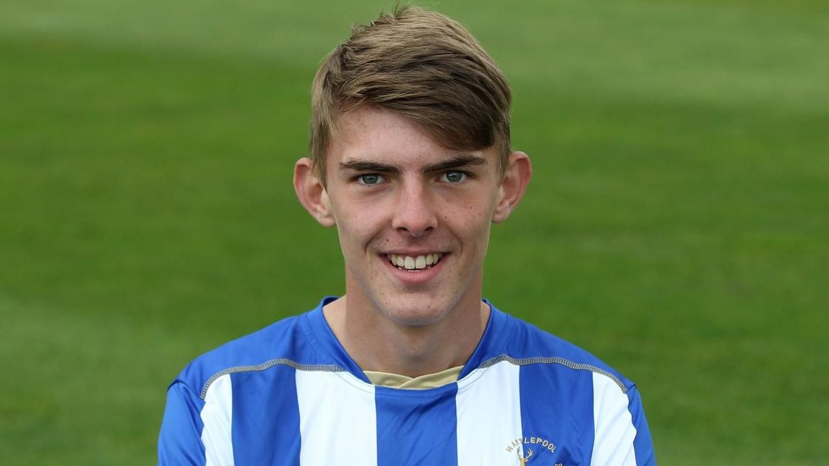 MirrorFootball's tweet photo. Fulham forced to pay six-figure sum to Hartlepool over botched 2019 transfer

https://t.co/Gneedbz2QB https://t.co/HhDk1tKaVF