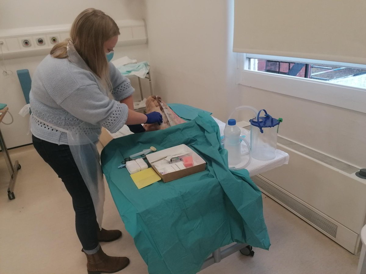 MedEdLeeds's tweet photo. EM Skills days are up and running! Multiple skills sessions including #lumbarpuncture and #chestdrain. Happening today and tomorrow, great work by our technicians and admin teams #leedsway https://t.co/Jnma6rTJxP
