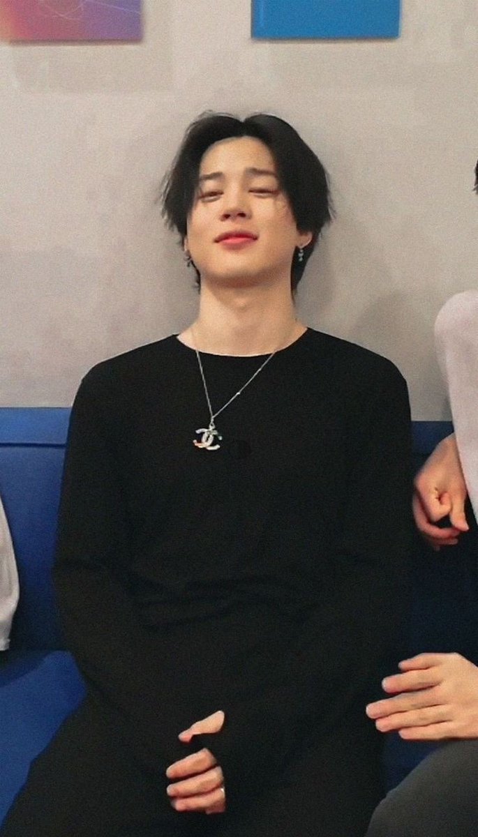 archivforPJM's tweet photo. JIMIN.. https://t.co/qaiX9cmcvL