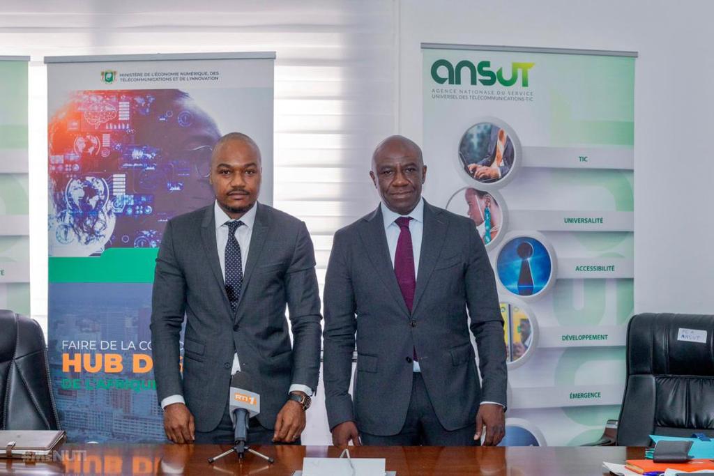 MTNIT_CI's tweet photo. 📍@AdomRogerFelix1 a installé le nouveau DG de l'Agence Nationale du Service Universel des Télécommunications-TIC (ANSUT), M. Gilles Thierry BEUGRE retenu après l'analyse de 137 dossiers de candidature par un cabinet indépendant
#MENUTI
#ANSUT https://t.co/o4b8RYEaUg