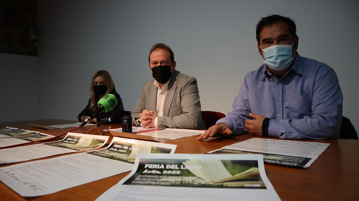 Las editoriales abulenses y las autoediciones tendrán su hueco en la Feria del Libro de Ávila
<a href="/Ayto_Avila/">Ayuntamiento Ávila</a> <a href="/culturacyl/">Cultura Castilla y León</a> <a href="/AscSombraCipres/">La Sombra del Ciprés</a> <a href="/AteneaLibros/">Librería Atenea Ávila</a> <a href="/libreriacalvos/">Libreria Calvos</a> <a href="/LetrasLibrera/">Librería Letras</a> <a href="/BPMAvila/">Biblioavilamunicipales</a>
avilared.com/art/61533/las-…