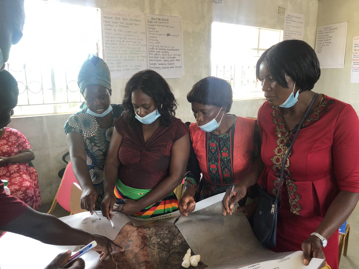 chabotaM4's tweet photo. Zambia Local Impact Governance Activity, #women participating in Open Participatory #ResourceMapping and #ZoneMapping. Empowering communities with map data. @OSMZambia @JomokelaK @chombacc https://t.co/eyf1QNddBw