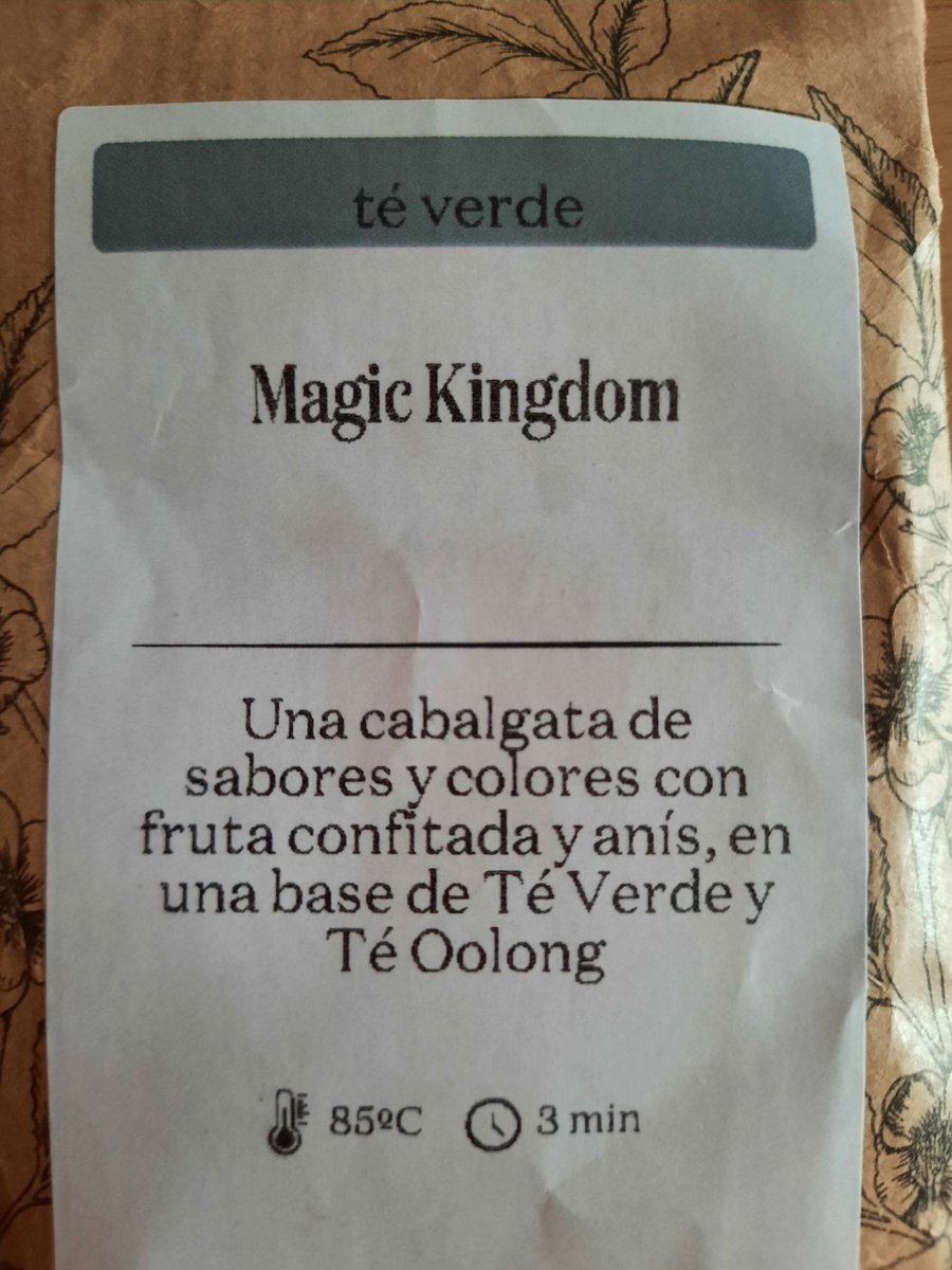 ladetecno's tweet photo. Té Oolong, a lalalala long a lalalala long long lee long long long, come on.
Y cada vez que lo leo, igual.
#acantar https://t.co/35xMiW2ZsB