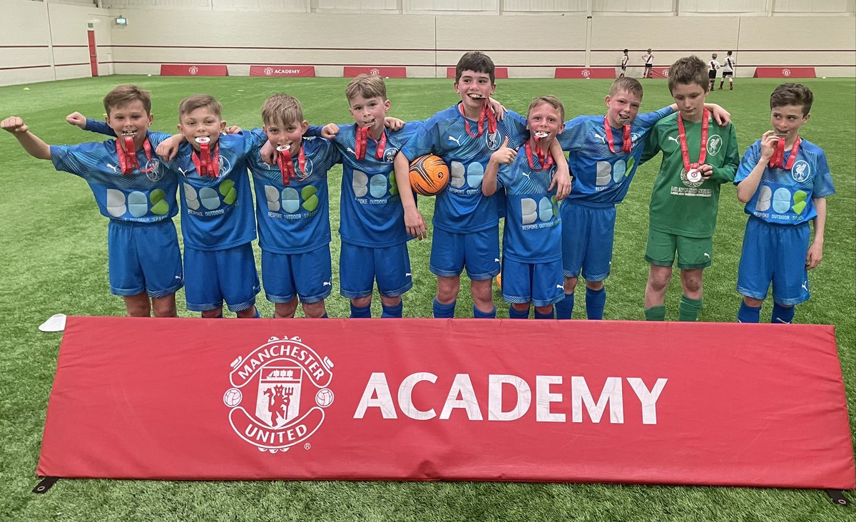 Liver Juniors FC tweet media