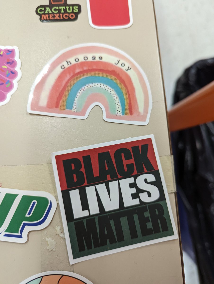 CraftyCalhoun's tweet photo. #SchoolLibraryMonth @DurhamPublicSch @aasl @dpsnclibraries @NCSLMA @DPSStuEquity @DPS_Equity Libraries Rock! Celebrate with us all month. #SafeSpacesForAll Thank you @KatColeReads for the inspiration. #Getstuckonlibraries #stickerfun #WeAreDPS https://t.co/TcQnxieTDa