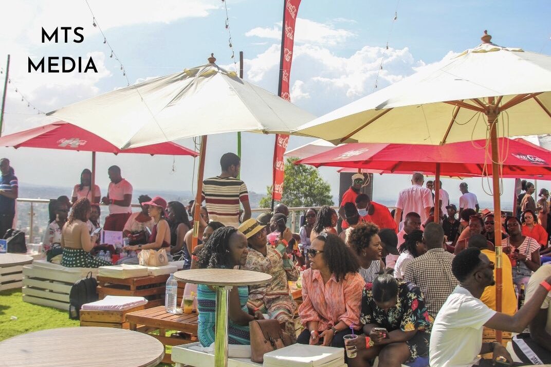 MTSMediaUg's tweet photo. The pre-game at #BrunchInHouse hosted by @ClubPilsener 

Shot by @adriantevin 
Client : @SkyzHotel 

#mts #mtsmedia #mtsmediaug #mtsmedialtd #ug #uganda #kampala  #brunch #brunchinhouse #canon #canonphotography #canonafrica #photography https://t.co/Fa9O11Xars