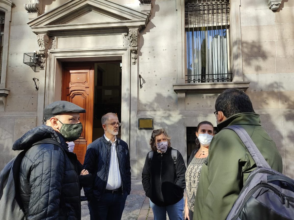 utectera's tweet photo. #AHORA • Acompañamos a lxs directivxs de los Institutos de Cultura en la Legislatura para exponer en la Comisión de Cultura sobre la necesidad de la titularización de lxs docentes del área. https://t.co/Q6Lk3heGYU